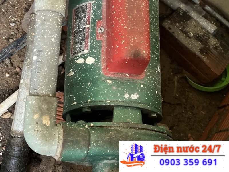 Sửa máy bơm nước giếng khoan