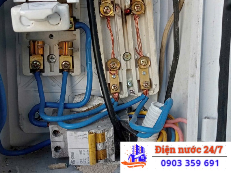 thợ xử lý lỗi cầu dao điện bị cháy hiệu quả,