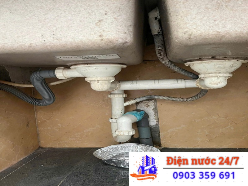 Dịch vụ sửa ống nước rò rỉ tại quận 1. Gọi thợ ở đâu uy tín?