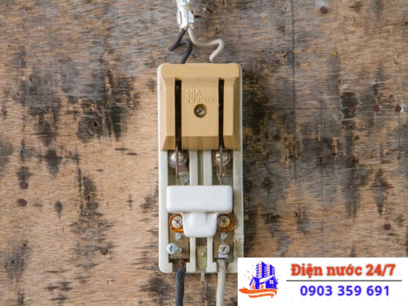 Top Cầu Dao Điện Uy Tín Trên Thị Trường – Được Khách Hàng Quan Tâm Nhiều Nhất