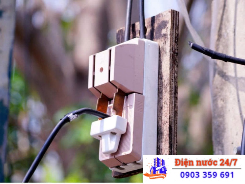 Lý Do Bạn Nên Chọn Đơn Vị Lắp Đặt & Sửa Điện Tại Nhà Mr Nhựt.