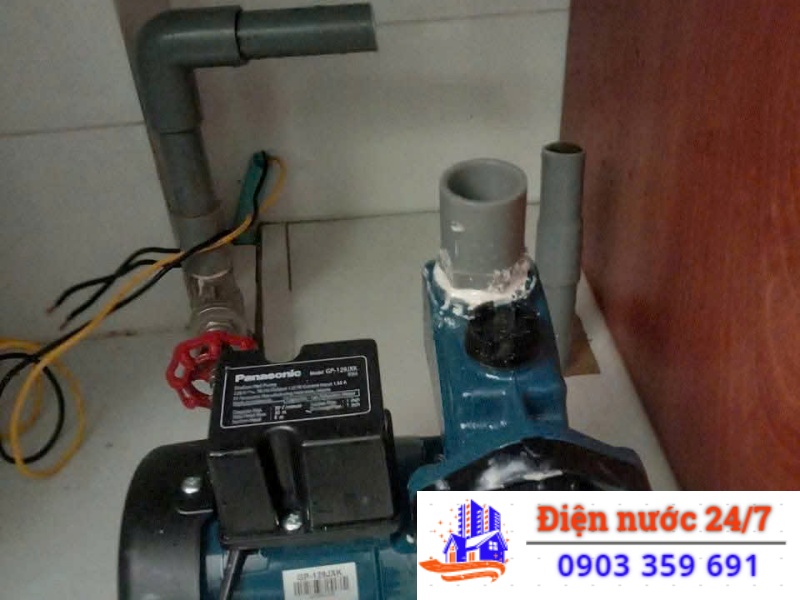 Gọi thợ sửa máy bơm nước Panasonic 24H