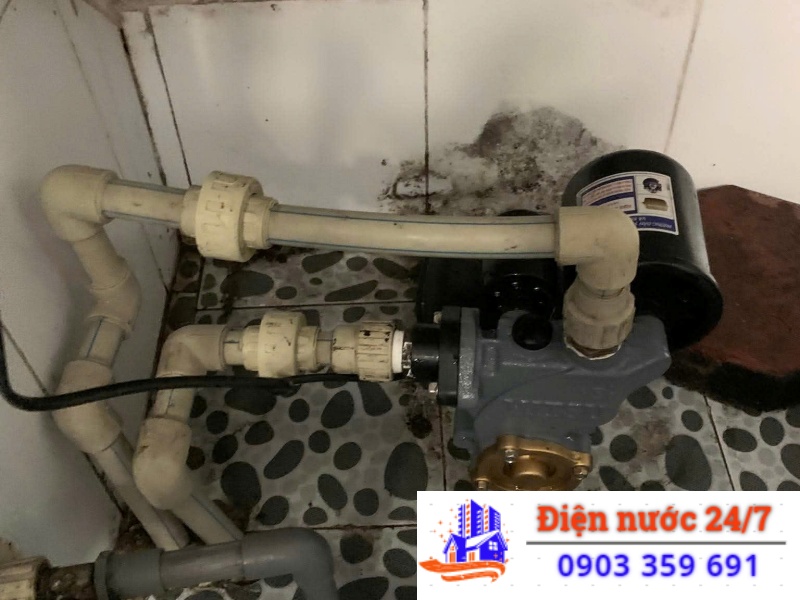 Sửa, quấn máy bơm nước bị cháy, giá bao nhiêu?