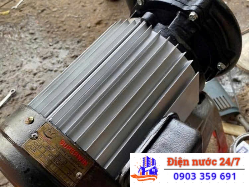 Gọi thợ sửa máy bơm nước giếng khoan tại nhà 24H 