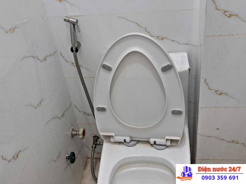 Thợ sửa, thông, hút bồn cầu tại nhà giá rẻ 24H