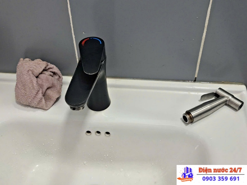 Dịch Vụ Sửa Vòi Nước Tại Nhà Ở Quận 8 – GỌI THỢ ĐẾN NHANH 24/24H, GIÁ RẺ, SỬA HIỆU QUẢ MỚI LẤY TIỀN 