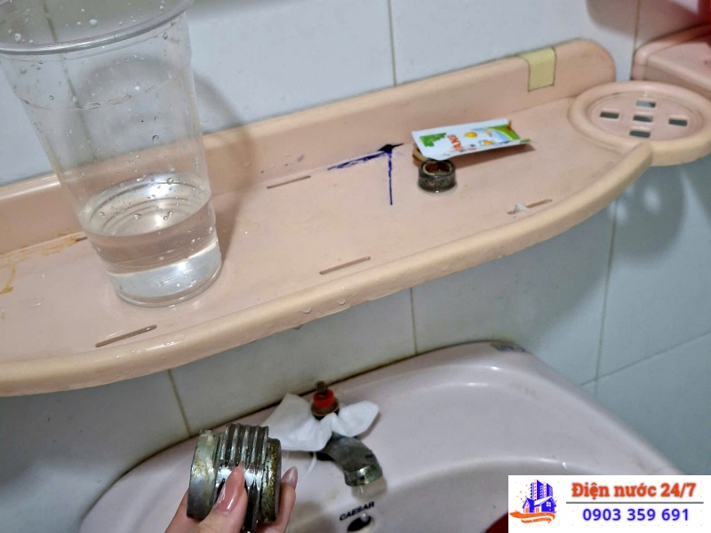 Chuyên Nhận Sửa Tất Cả Các Loại Vòi Nước Tại Nhà