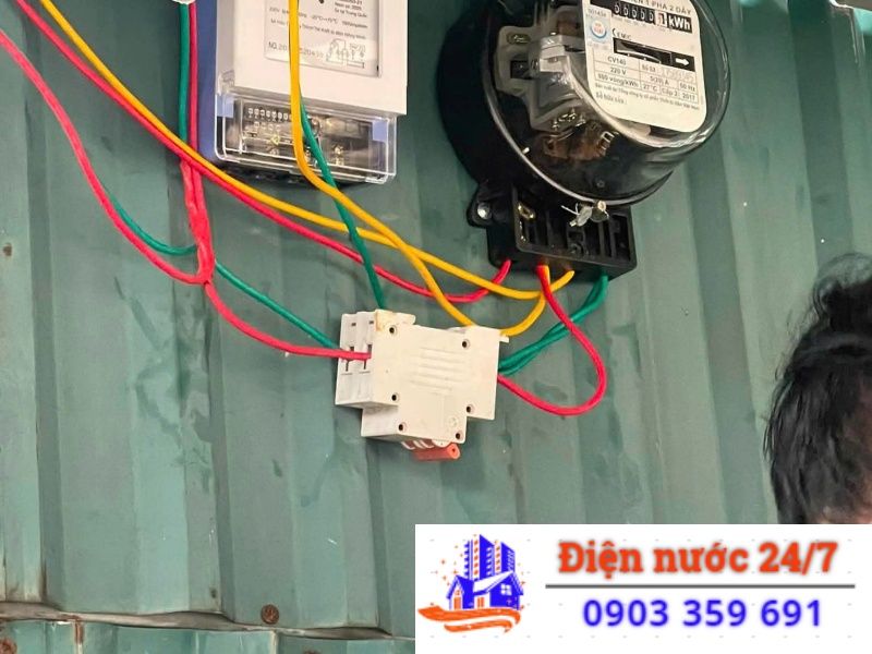 Dịch Vụ Lắp Đặt, Thay, Sửa Chữa Cầu Dao Điện Tại Nhà Ở Quận 1 24/7 – THỢ GIỎI, TẬN TÂM, GIÁ RẺ
