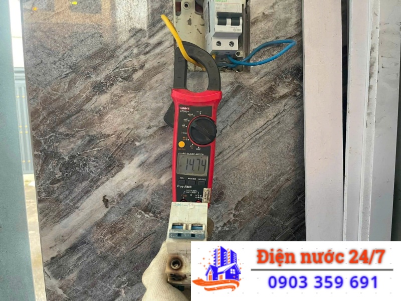  Gọi thợ sửa điện tại quận Tân Bình 