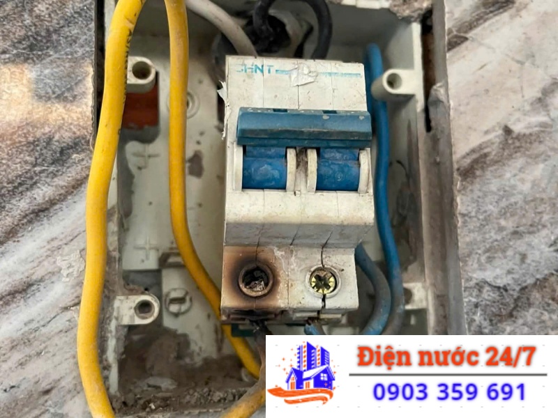 Dịch Vụ Lắp Đặt, Thay Mới, Sửa Cầu Dao Điện Tại Quận 10 – NHANH CHÓNG, GIÁ RẺ