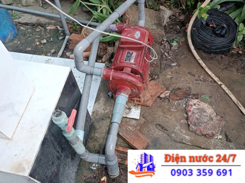 đơn vị sửa máy bơm nước giếng khoan 24H 