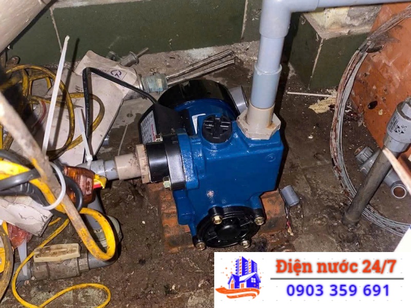 mua máy bơm nước tại quận 3 giá tốt, chính sách bảo hành mình bạch