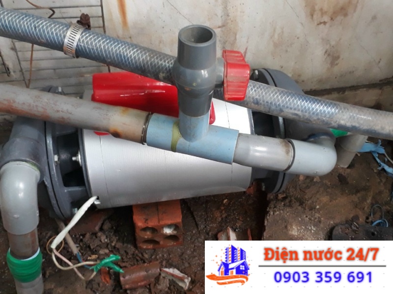 Gọi thợ sửa máy bơm nước giếng khoan tại nhà 24H giá rẻ