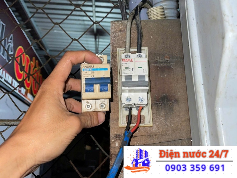  Sửa cb điện bị chập, nhảy liên tục giá bao nhiêu?