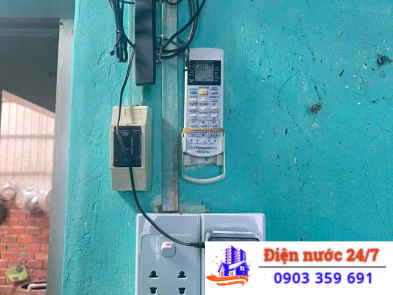 Dịch Vụ Sửa Chữa, Lắp Đặt, Thay Thế Ổ Cắm Điện Gia Đình Ở Quận 5 – THỢ LÀNH NGHỀ, TẬN TÂM, GIÁ RẺ 24/7