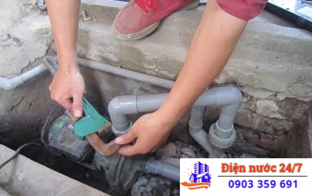 Sửa máy bơm nước tại quận Tân Phú, bao lâu thợ có mặt?