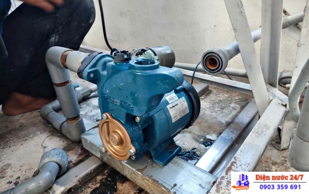 Sửa máy bơm nước tại nhà uy tín