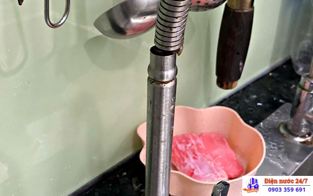 Dịch Vụ Sửa Đường Ống Nước Bị Rò Rỉ Tại Nhà TpHCM – NHANH CHÓNG, GIÁ RẺ, SỬA HIỆU QUẢ MỚI LẤY TIỀN 
