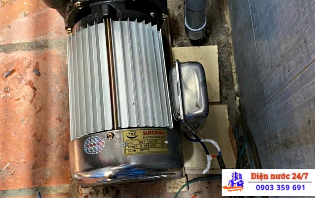 Sửa máy bơm giếng khoan tại nhà, bảo hành bao lâu?