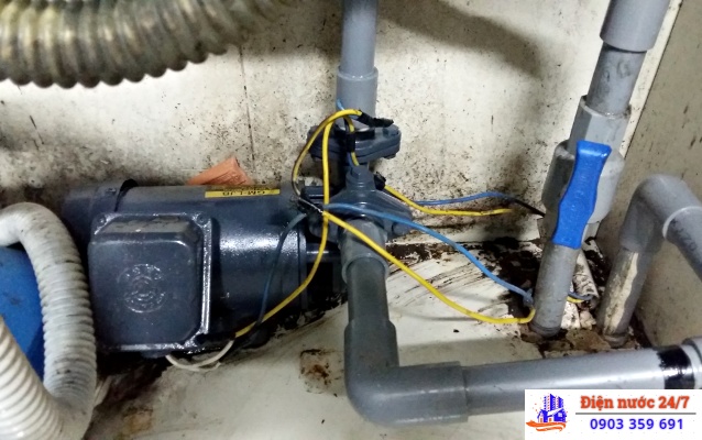 Sửa máy bơm nước tại nhà 24./24H