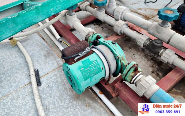 Sửa máy bơm nước tại nhà 24/24