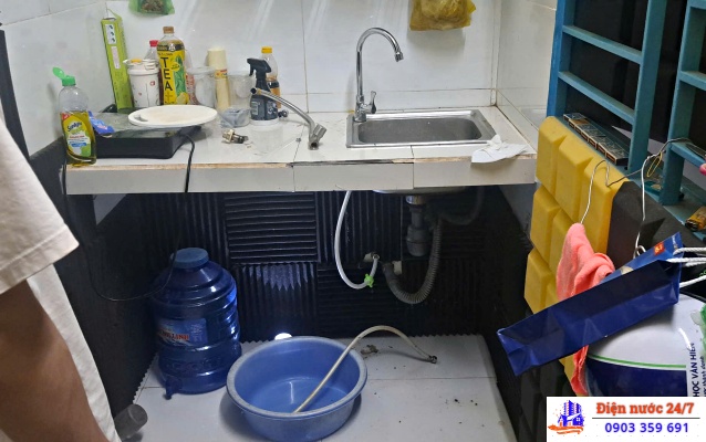 Khi nào cần gọi thợ sửa ống nước gấp?