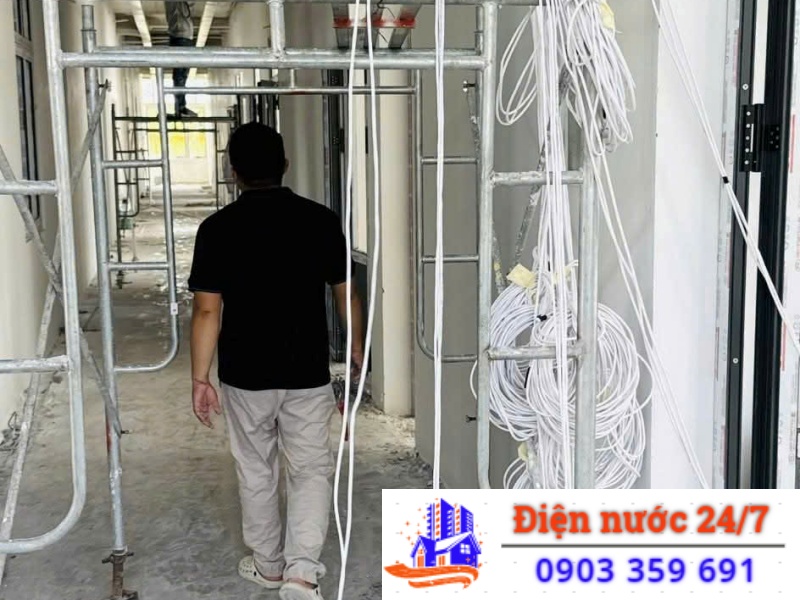 Chúng Tôi Nhận Thi Công Điện Mới, Lắp Đặt & Sửa Chữa, Đi Lại Đường Điện Cũ
