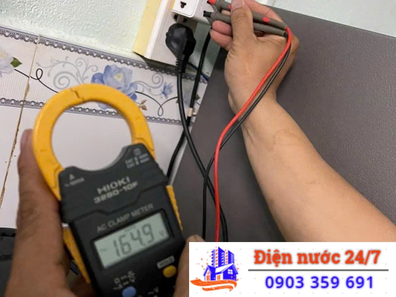 Sửa đường điện âm tường bị chập ch