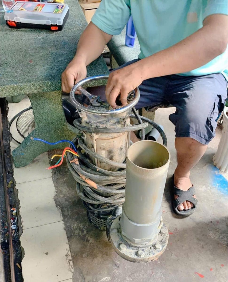 Sửa máy bơm chất thải tại quận 8